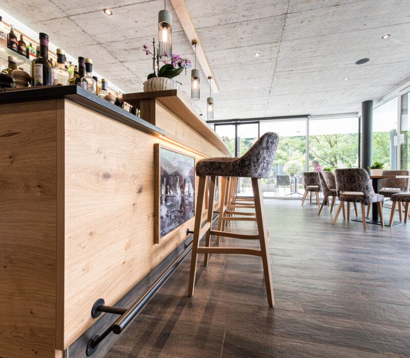 Pircher-s-Tischlerei-Bar-Geschaeft-05