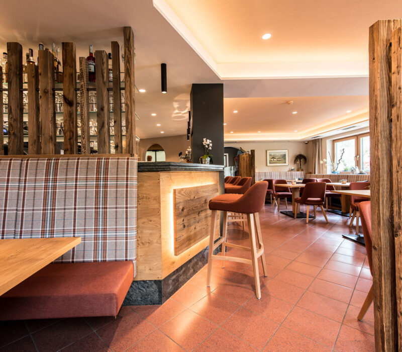 Pircher-s-Tischlerei-Bar-Geschaeft-06