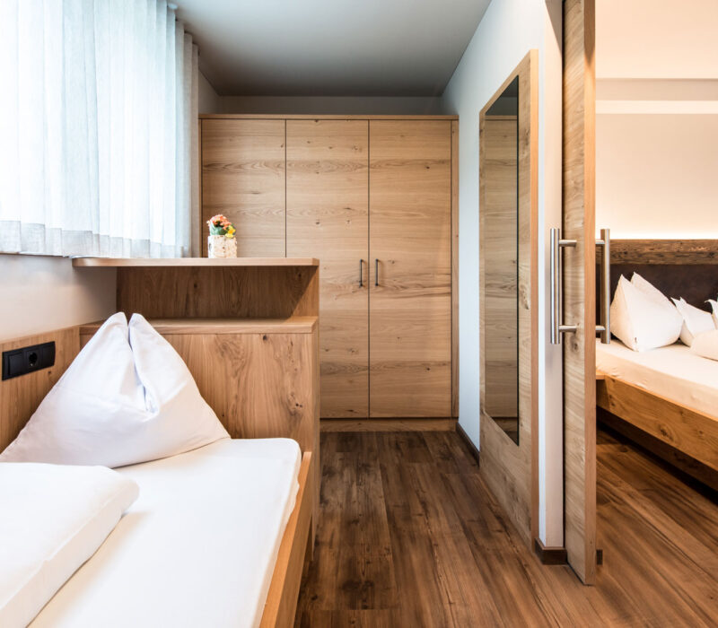 Pircher-s-Tischlerei-Hotel-Ferienwohnung-12